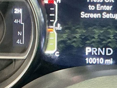 Used 2022 Jeep Wrangler Unlimited Sport image 10