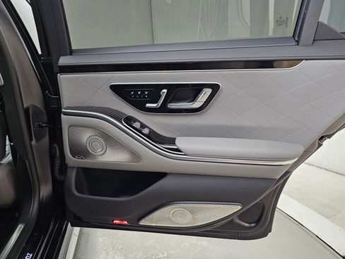 Certified 2024 Mercedes-Benz S 500 4MATIC image 26