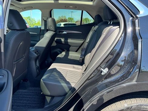 Used 2023 Buick Envision Avenir FWD image 20