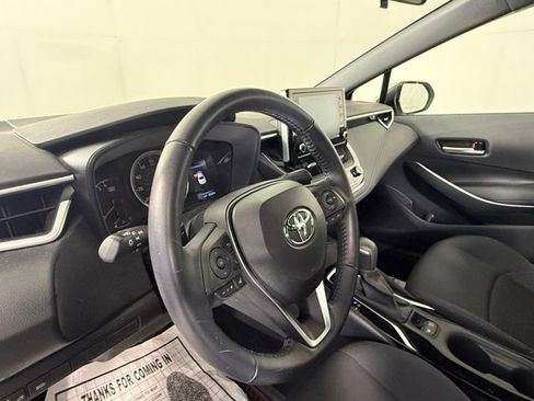 Used 2020 Toyota Corolla SE FWD image 19
