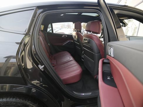 Used 2020 BMW X6 M50i w/ Premium Package image 39