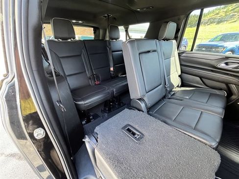 Used 2023 GMC Yukon XL SLT AWD/4WD image 52