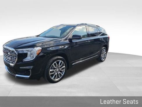 Used 2023 GMC Terrain Denali image 11