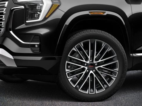 New 2026 GMC Terrain Denali w/ LPO, Floor Liner Package AWD/4WD image 5