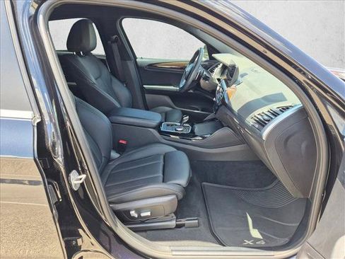 Used 2022 BMW X4 xDrive30i AWD/4WD image 21