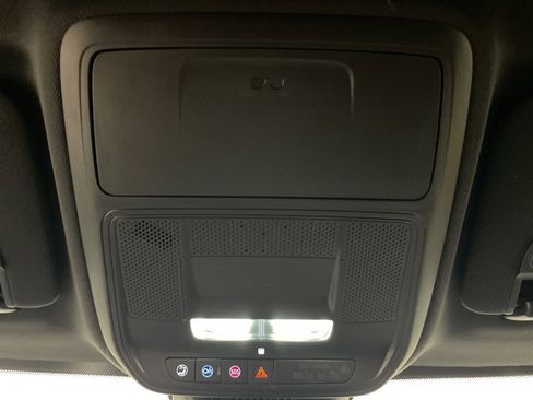 New 2026 Chevrolet Equinox LT w/ Convenience Package II image 20