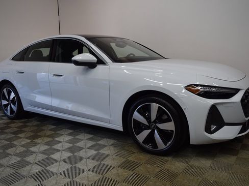 New 2025 Audi A5 2.0T Prestige image 3