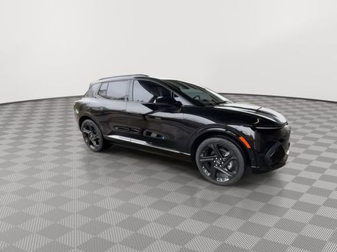 Used 2024 Chevrolet Equinox EV RS FWD image 9