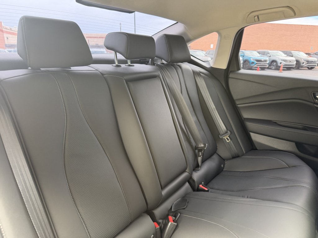 Used 2025 Acura TLX w/ Technology Package FWD image 41