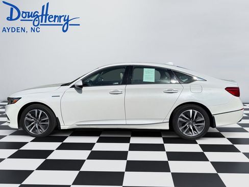 Used 2019 Honda Accord Touring image 2