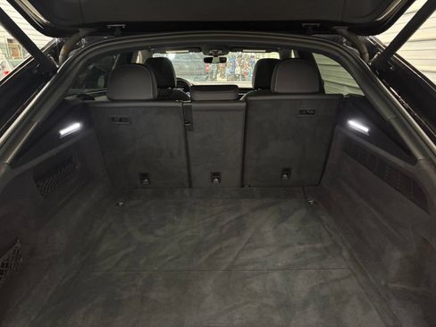 Used 2021 Audi Q8 Premium Plus w/ Premium Plus Package AWD/4WD image 34