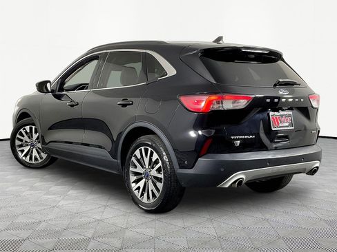 Used 2020 Ford Escape Titanium w/ Titanium Premium Package 2.0 AWD/4WD image 4