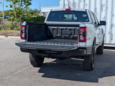 New 2026 Ford Ranger Lariat w/ FX4 Off-Road Package image 14