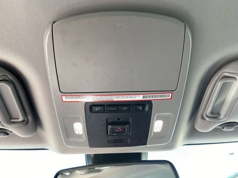 Used 2021 Toyota Camry XLE image 23