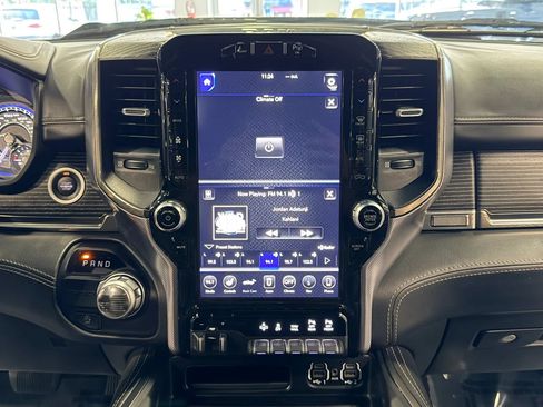 Used 2020 RAM 1500 Limited w/ Black Appearance Package RWD image 28