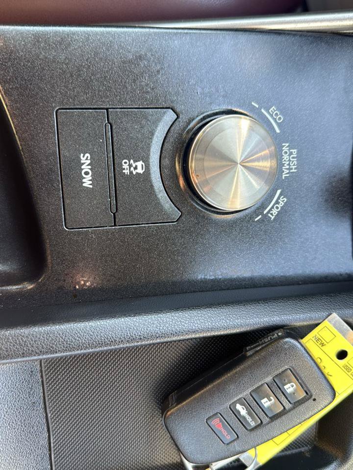 Used 2017 Lexus IS 200t RWD image 24