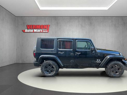 Used 2009 Jeep Wrangler X image 8