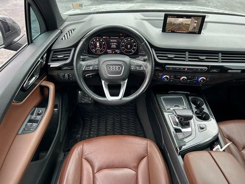Used 2019 Audi Q7 3.0T Premium Plus w/ Premium Plus Package image 28