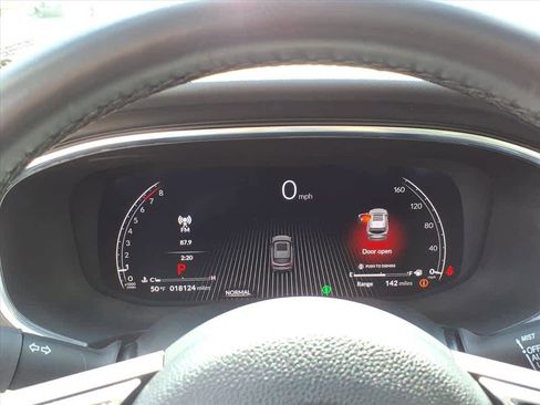 Certified 2026 Acura MDX SH-AWD w/ Technology Package image 15