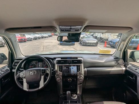 Used 2022 Toyota 4Runner Trail Special Edition AWD/4WD image 45