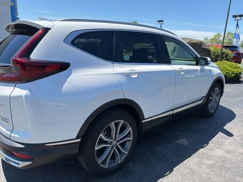 Used 2022 Honda CR-V Touring image 5