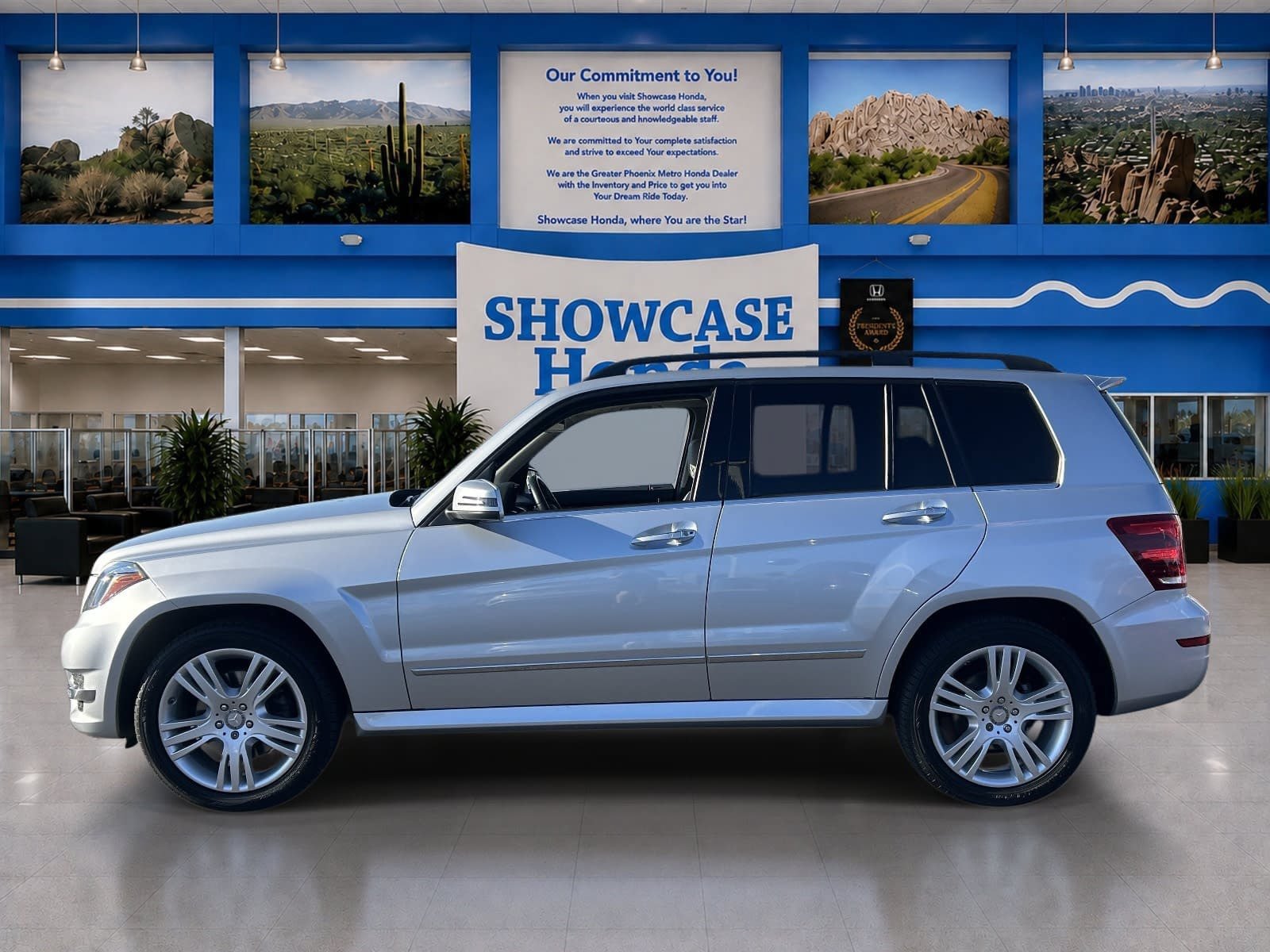 Used 2015 Mercedes-Benz GLK 350 2WD image 4