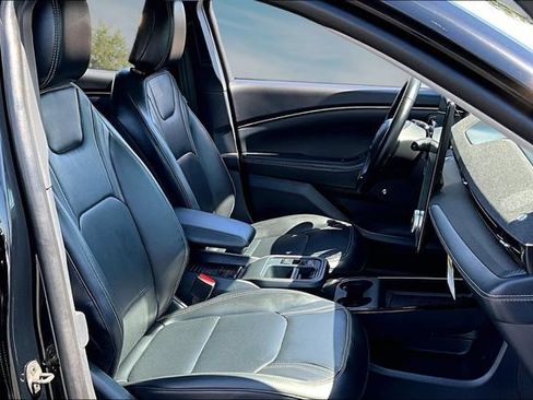 Used 2025 Ford Mustang Mach-E Premium RWD image 27