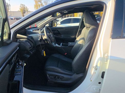 Used 2023 Subaru Solterra AWD image 5