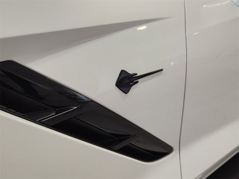 Used 2016 Chevrolet Corvette Stingray Coupe w/ 2LT Preferred Equipment Group image 23