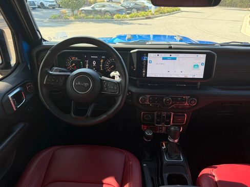 Used 2024 Jeep Wrangler Unlimited Rubicon 392 image 30