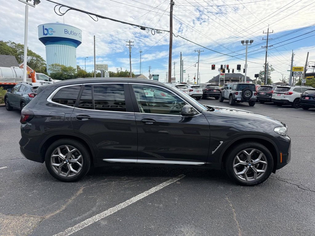 Used 2023 BMW X3 xDrive30i w/ Premium Package AWD/4WD image 5
