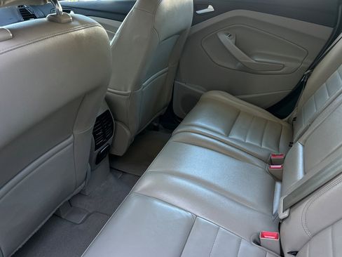 Used 2016 Ford C-MAX Energi SEL image 11