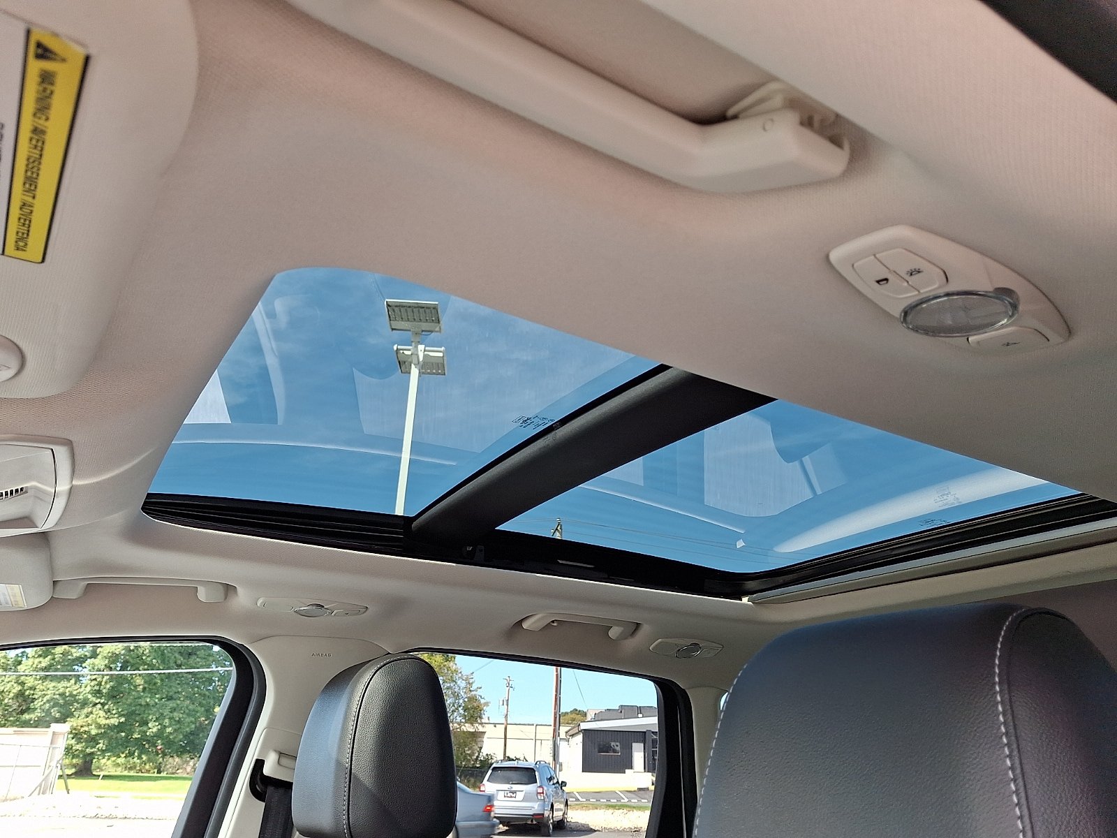 Used 2014 Ford Escape Titanium w/ Equipment Group 401A FWD image 16