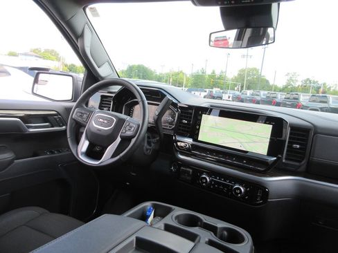 Certified 2025 GMC Sierra 1500 Elevation AWD/4WD image 25