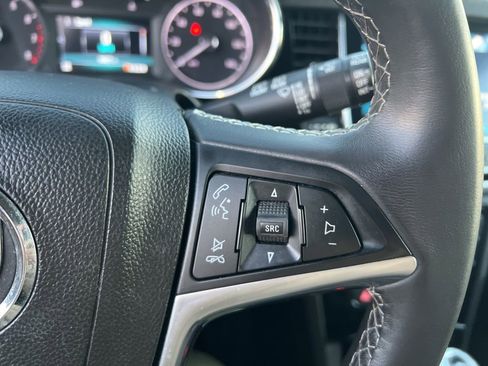 Used 2018 Buick Encore Preferred image 17