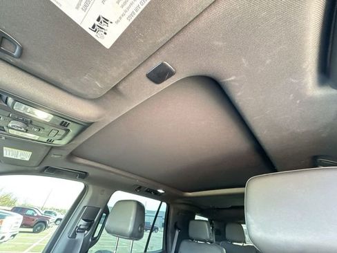 Used 2023 Chevrolet Tahoe Z71 w/ Luxury Package image 18