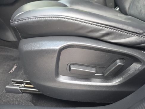 Used 2017 MAZDA CX-5 Touring w/ Preferred Equipment Package image 13