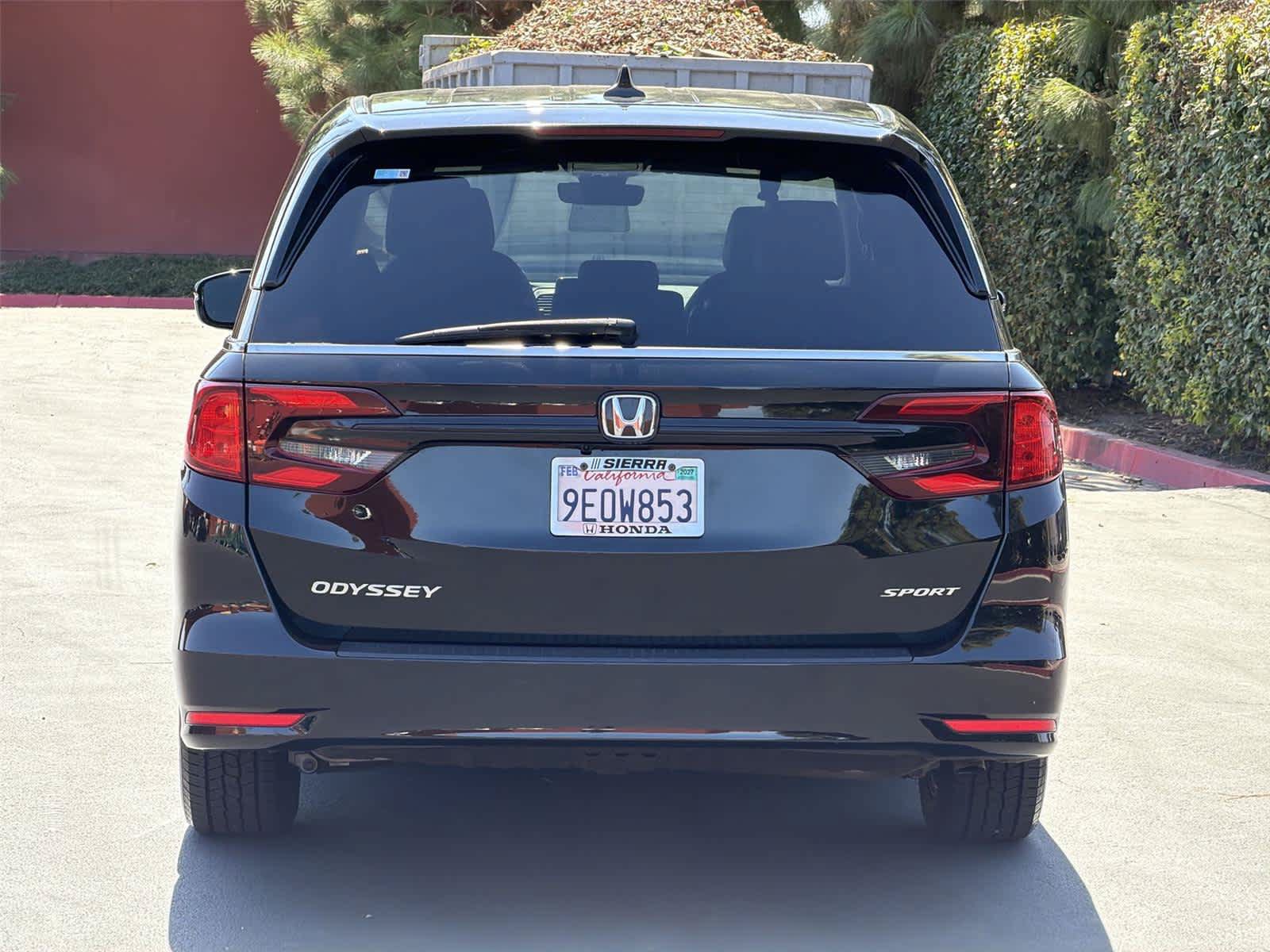 Used 2023 Honda Odyssey Sport image 6