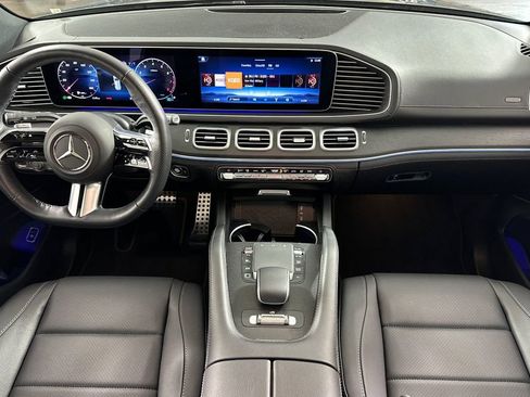 Certified 2025 Mercedes-Benz GLS 450 4MATIC image 15
