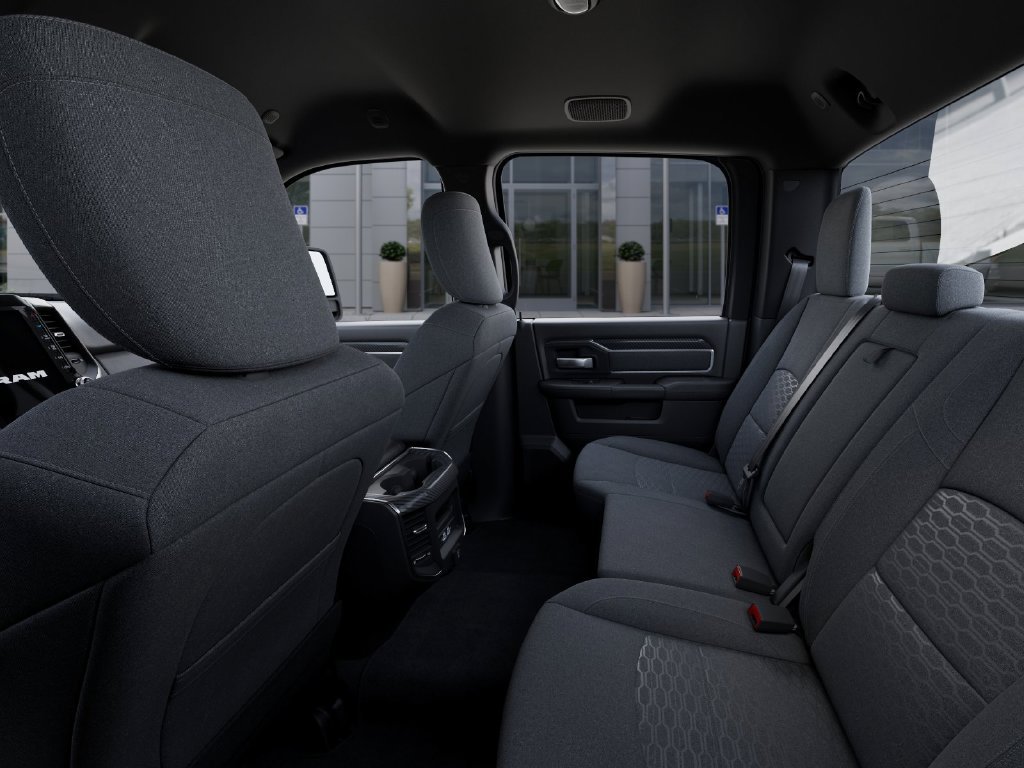 New 2026 RAM 3500 Big Horn AWD/4WD image 24
