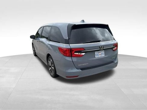 Used 2023 Honda Odyssey Touring image 5
