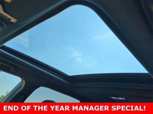 Used 2025 Subaru Forester Premium w/ Convenience Package #1 image 18