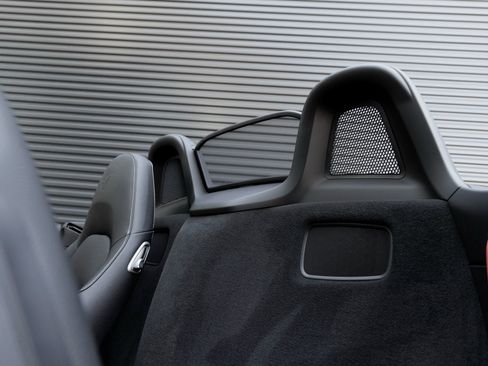 Used 2025 Porsche 718 Boxster image 20