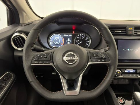 New 2025 Nissan Versa SR w/ Trunk Package FWD image 17