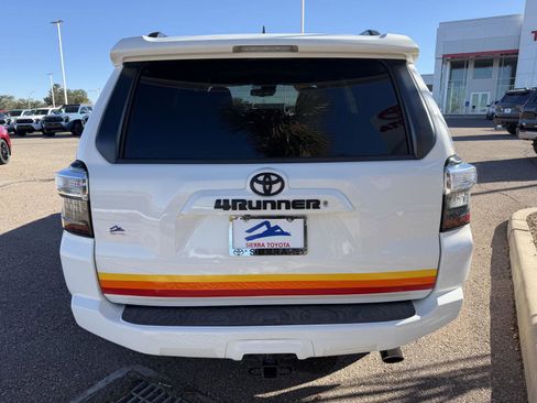 Used 2020 Toyota 4Runner SR5 image 4