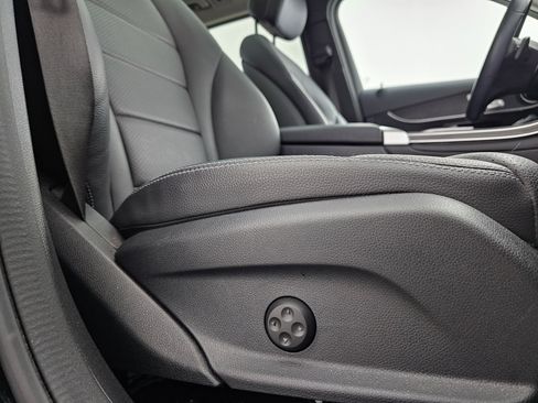 Used 2021 Mercedes-Benz GLC 300 GLC 300 image 13