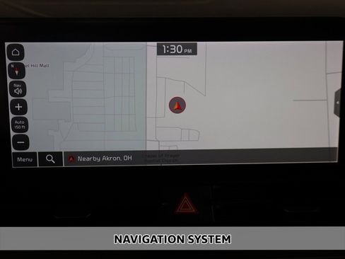 Used 2023 Kia Sportage EX image 3