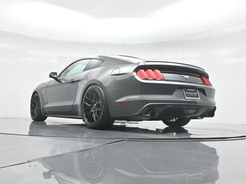 Used 2015 Ford Mustang Coupe RWD image 46