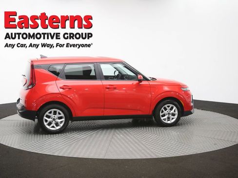 Used 2020 Kia Soul EX FWD image 45