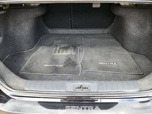 Used 2024 Nissan Sentra S FWD image 30